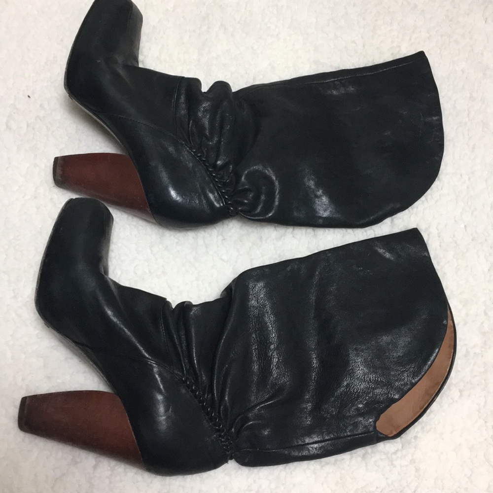 Gorgeous Frye boots with cherry wood heel